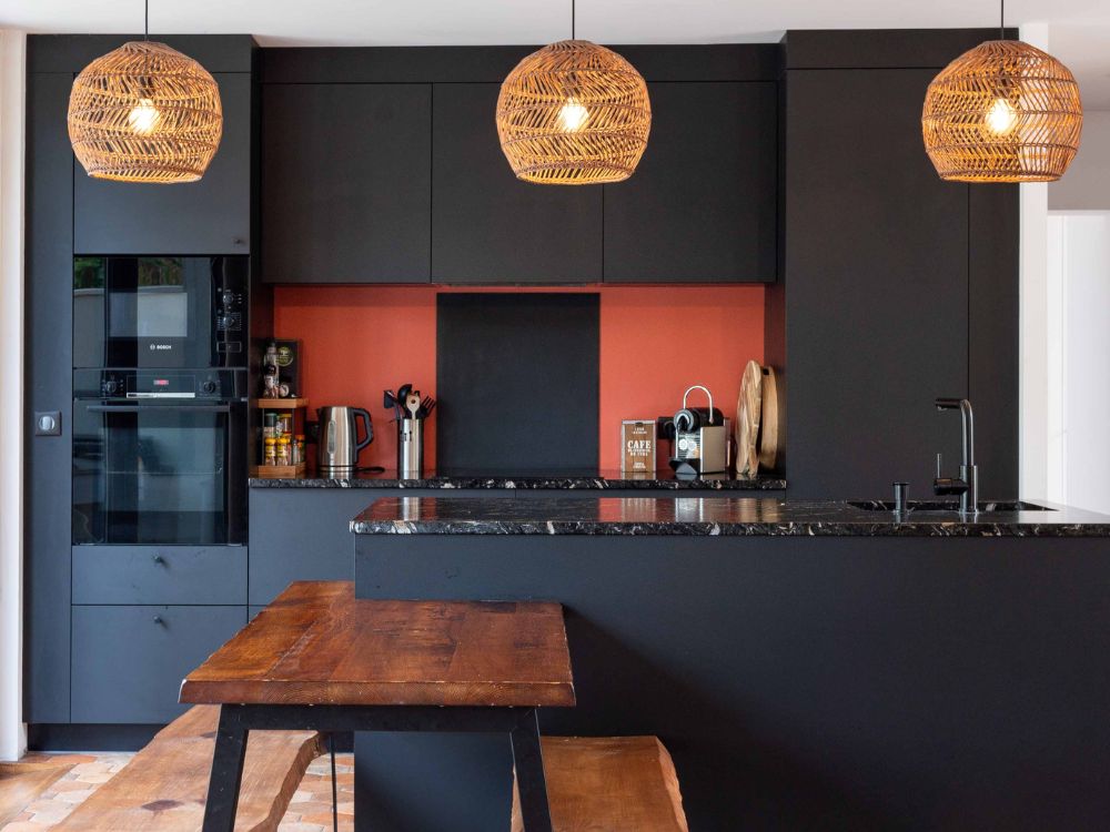 Chez M. et Mme M. cuisine sur mesure rénovation énergétique à Saint-Aubin-de-Médoc