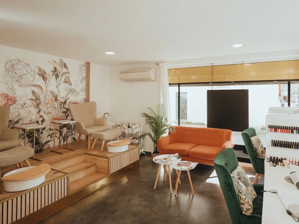 cabine de massage ambiance zen rénovation tertiaire institut de beauté mérignac piedra travaux